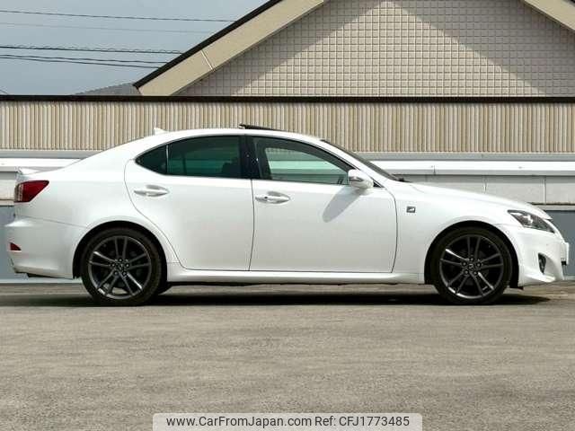 lexus is 2011 CFJ1773485 image 2