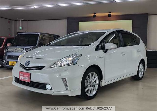 toyota prius-α 2012 BD24092A1916 image 1