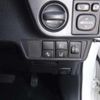 toyota corolla-fielder 2017 quick_quick_DAA-NKE165G_NKE165-7168769 image 17