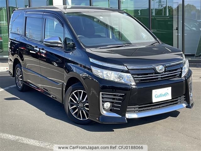 toyota voxy 2015 -TOYOTA--Voxy DBA-ZRR85W--ZRR85-0043704---TOYOTA--Voxy DBA-ZRR85W--ZRR85-0043704- image 1