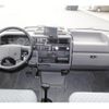 volkswagen-eurovan-1995-30129-car_676f3aa5-8298-47a2-b0ba-db8c331b23dc
