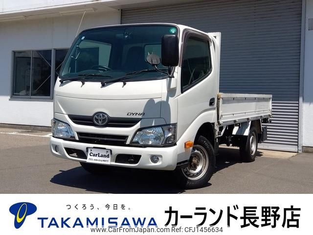 toyota dyna-truck 2017 GOO_NET_EXCHANGE_9030137A30250721W001 image 1