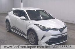 toyota c-hr 2017 quick_quick_DAA-ZYX10_ZYX10-2036768