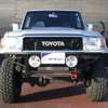 toyota landcruiser-70 2014 0501295A20190203G002 image 2