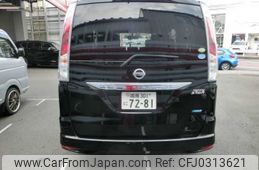 nissan serena 2011 TE769