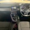 renault lutecia 2023 CFJ1789492 image 2