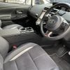 toyota prius-α 2018 -TOYOTA--Prius α DAA-ZVW40W--ZVW40-0032642---TOYOTA--Prius α DAA-ZVW40W--ZVW40-0032642- image 6