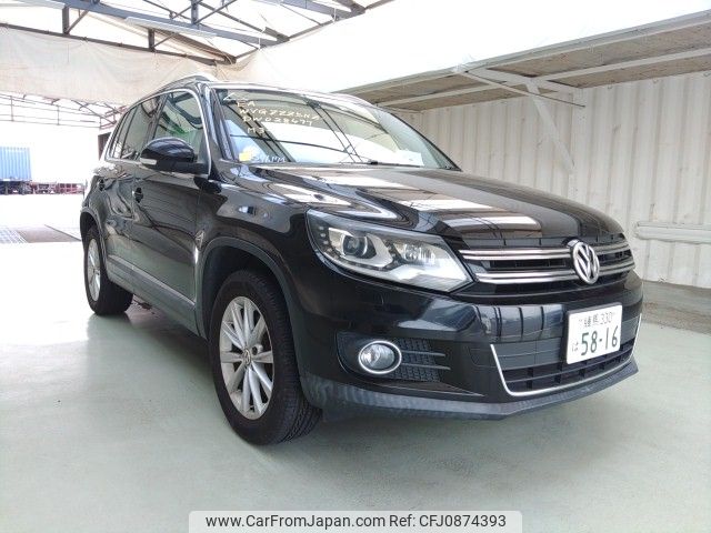 volkswagen tiguan 2012 ENHANCEAUTO_1_ea296174 image 1