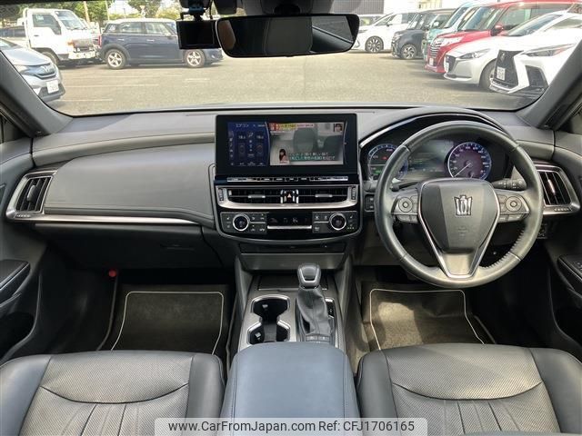 toyota crown 2021 CFJ1706165 image 2