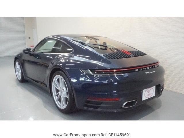 porsche 911 2021 quick_quick_992NA1_WP0ZZZ99ZNS200124 image 2