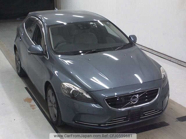 volvo v40 2013 -VOLVO--Volvo V40 MB4164T-E2094537---VOLVO--Volvo V40 MB4164T-E2094537- image 1