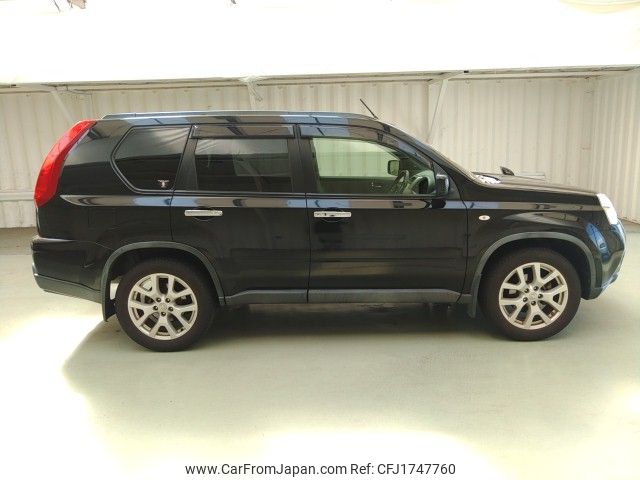 nissan x-trail 2013 CFJ1747760 image 2
