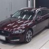 jaguar xf 2018 CFJ1787220 image 1