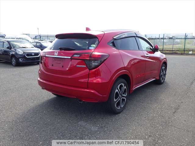 honda vezel 2018 CFJ1790454 image 2