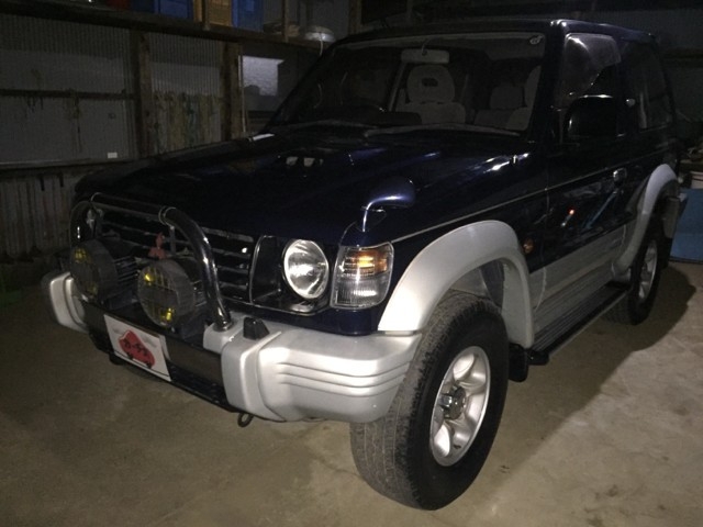 1995 Mitsubishi Pajero Y-V26WG 4WD - Car Price $4,486