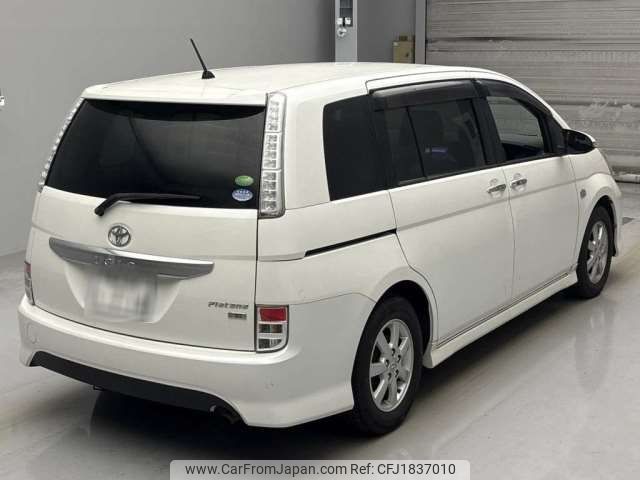toyota isis 2014 CFJ1837010 image 2