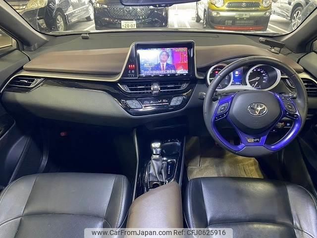 toyota c-hr 2018 quick_quick_DAA-ZYX10_ZYX10-2157476 image 2