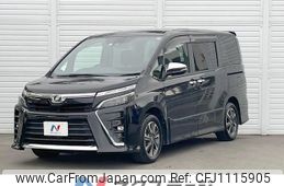 toyota voxy 2018 quick_quick_ZRR80W_ZRR80-0421792