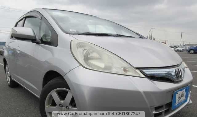 honda fit-hybrid 2012 CFJ1807247 image 1