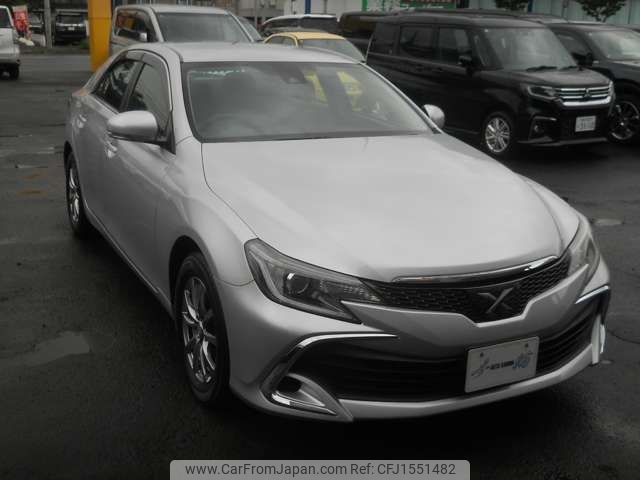 toyota mark-x 2018 CFJ1551482 image 2