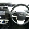 toyota prius 2016 -TOYOTA--Prius DAA-ZVW50--ZVW50-6015424---TOYOTA--Prius DAA-ZVW50--ZVW50-6015424- image 11