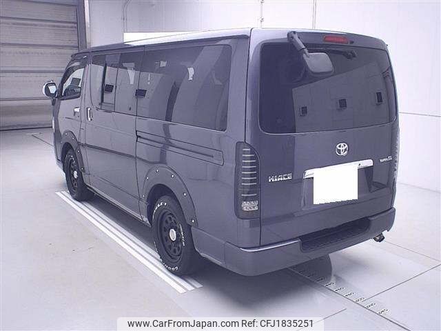 toyota hiace-van 2011 CFJ1835251 image 2