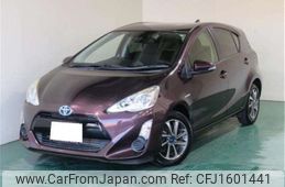 toyota aqua 2016 CFJ1601441