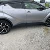 toyota c-hr 2018 -TOYOTA--C-HR ZYX10--ZYX10-2111247---TOYOTA--C-HR ZYX10--ZYX10-2111247- image 2