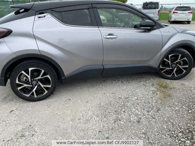 toyota c-hr 2018 -TOYOTA--C-HR ZYX10--ZYX10-2111247---TOYOTA--C-HR ZYX10--ZYX10-2111247- image 2