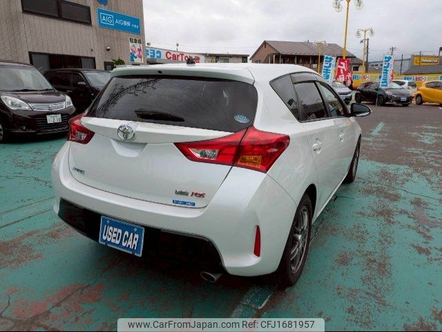 toyota auris 2012 CFJ1681957 image 2