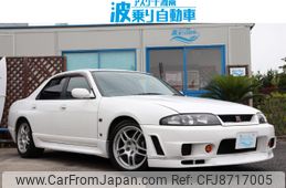 nissan skyline 1998 CFJ8717005
