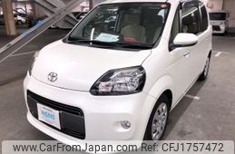 toyota porte 2017 CFJ1757472