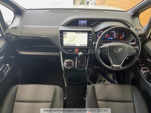 toyota voxy 2018 quick_quick_ZRR80W_ZRR80-0453156 image 2