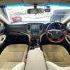 toyota crown-hybrid 2013 quick_quick_AWS210_6043354 image 4