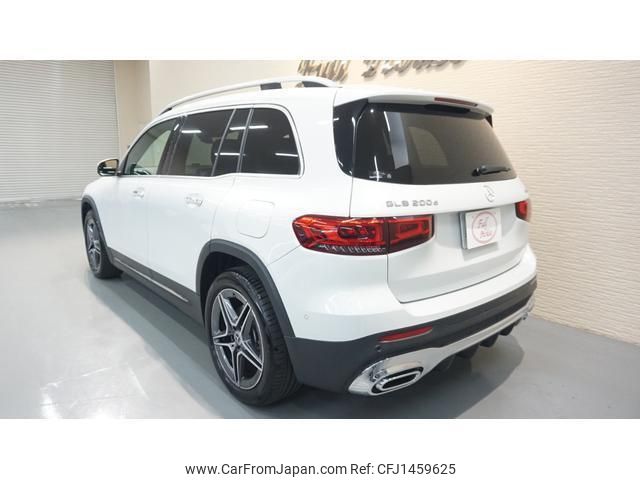 mercedes-benz glb-class 2023 quick_quick_247613M_W1N2476132W300499 image 2