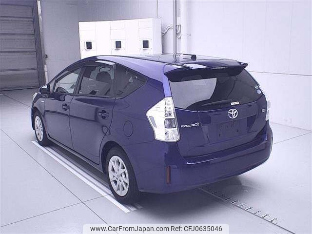 toyota prius-α 2014 -TOYOTA--Prius α ZVW40W-0014136---TOYOTA--Prius α ZVW40W-0014136- image 2