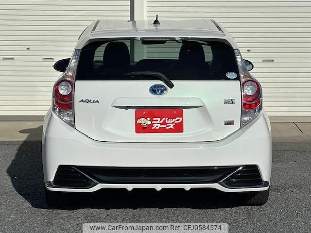toyota aqua 2013 quick_quick_NHP10_NHP10-2282092 image 2