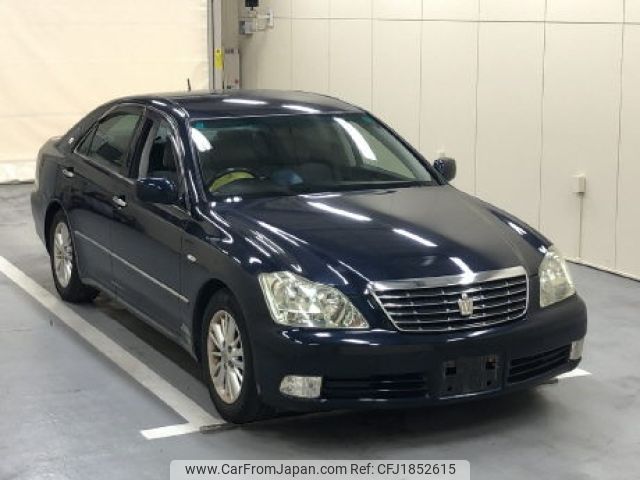 toyota crown 2005 CFJ1852615 image 1