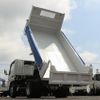 mitsubishi-fuso canter 2017 CFJ1510246 image 18
