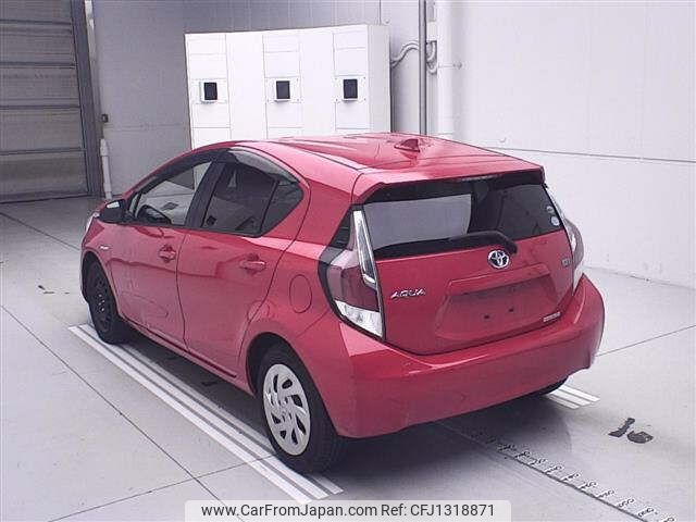 toyota aqua 2016 -TOYOTA--AQUA NHP10-6485253---TOYOTA--AQUA NHP10-6485253- image 2