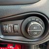 jeep renegade 2018 184 image 29