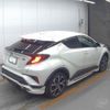 toyota c-hr 2020 quick_quick_6AA-ZYX11_ZYX11-2014181 image 6