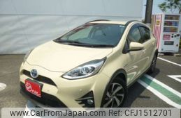 toyota aqua 2018 CFJ1512701