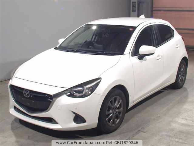 mazda demio 2018 CFJ1829346 image 1