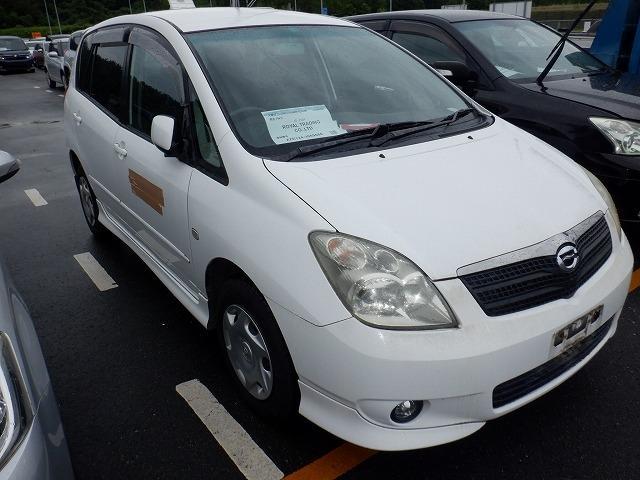 car_6840843c-b20d-4bad-8a43-