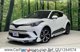 toyota c-hr 2017 quick_quick_ZYX10_ZYX10-2015734