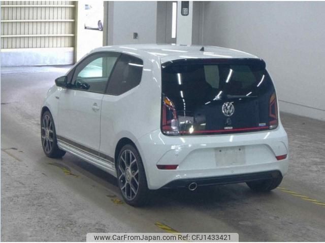 volkswagen up 2018 quick_quick_ABA-AADKR_WVWZZZAAZJD188750 image 2
