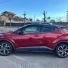 toyota c-hr 2017 quick_quick_DAA-ZYX10_ZYX10-2087026 image 3