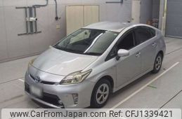 toyota prius 2013 CFJ1339421