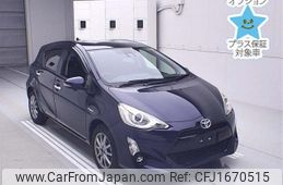 toyota aqua 2017 CFJ1670515